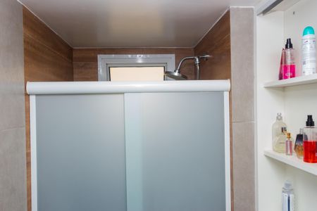 Apartamento à venda com 50m², 2 quartos e 2 vagas Apartamento à venda com 50m², 2 quartos e 2 vagasBanheiro