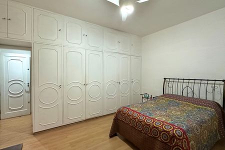 Apartamento à venda com 200m², 3 quartos e 1 vagaSuíte