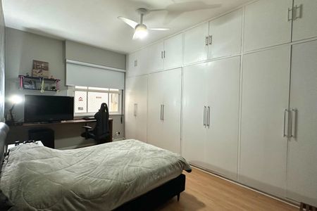 Apartamento à venda com 200m², 3 quartos e 1 vagaQuarto 02