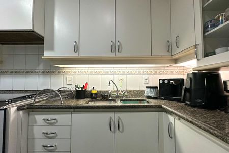 Apartamento à venda com 200m², 3 quartos e 1 vagaCozinha