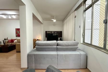Apartamento à venda com 200m², 3 quartos e 1 vagaSala