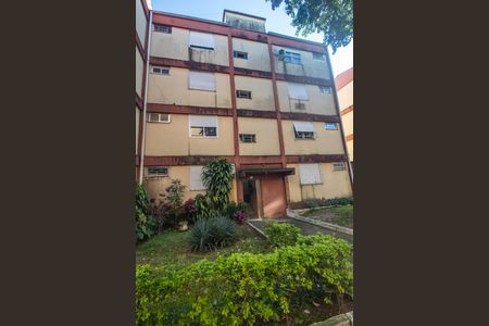 Apartamento à venda com 40m², 1 quarto e 1 vaga Apartamento à venda com 40m², 1 quarto e 1 vagaFachada