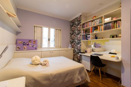 Casa à venda com 256m², 3 quartos e 4 vagasQuarto 