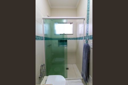 Casa à venda com 256m², 3 quartos e 4 vagasBanheiro da Suíte 1