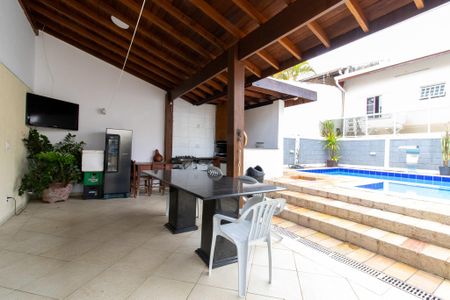 Casa à venda com 256m², 3 quartos e 4 vagasÁrea comum