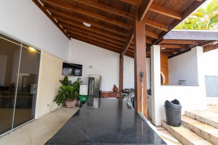 Casa à venda com 256m², 3 quartos e 4 vagasÁrea comum