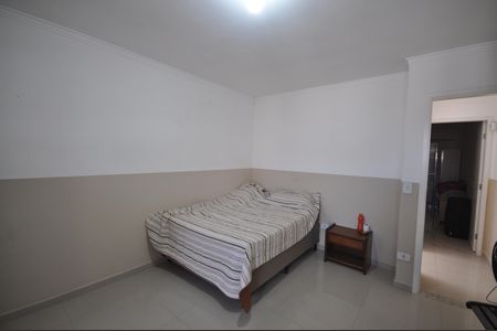 Casa à venda com 112m², 2 quartos e 3 vagasSuíte 1