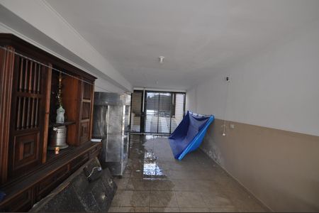 Casa à venda com 112m², 2 quartos e 3 vagasGaragem