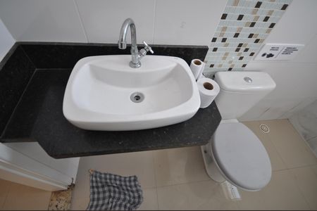 Casa à venda com 112m², 2 quartos e 3 vagasBanheiro da Suíte 2