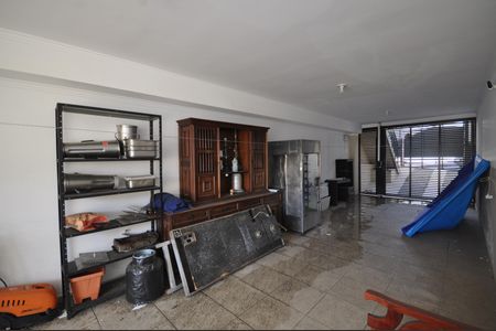 Casa à venda com 112m², 2 quartos e 3 vagasGaragem