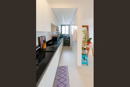 Apartamento à venda com 80m², 3 quartos e 2 vagasCozinha