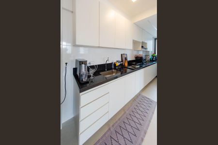 Apartamento à venda com 80m², 3 quartos e 2 vagasCozinha