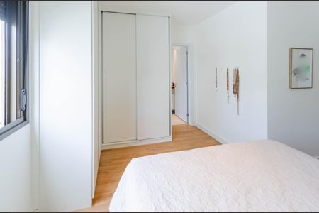 Apartamento à venda com 80m², 3 quartos e 2 vagasSuíte