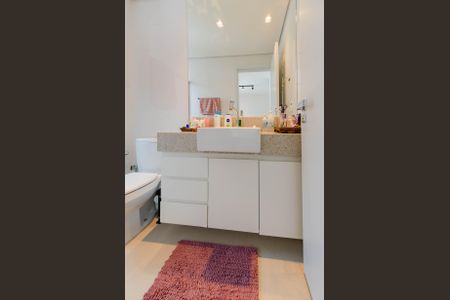 Apartamento à venda com 80m², 3 quartos e 2 vagasBanheiro suíte