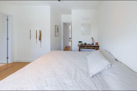 Apartamento à venda com 80m², 3 quartos e 2 vagasSuíte