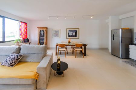 Apartamento à venda com 80m², 3 quartos e 2 vagasSala