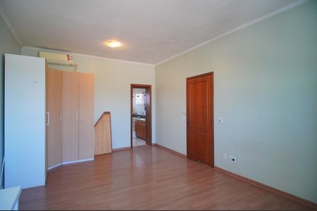 Casa à venda com 445m², 5 quartos e 6 vagasQuarto 2