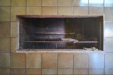 Casa à venda com 445m², 5 quartos e 6 vagasChurrasqueira