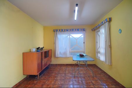 Casa à venda com 445m², 5 quartos e 6 vagasEspaço Gourmet