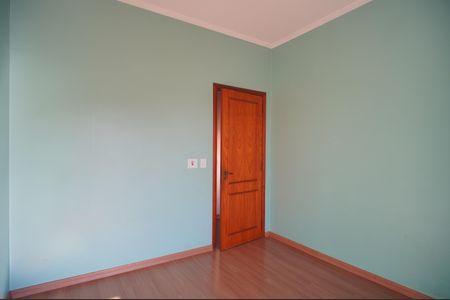 Casa à venda com 445m², 5 quartos e 6 vagasQuarto 4