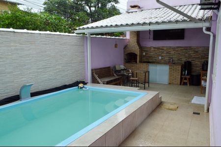 Casa de condomínio à venda com 240m², 3 quartos e 2 vagasÁrea Gourmet