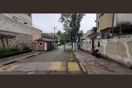 Casa de condomínio à venda com 240m², 3 quartos e 2 vagasFachada