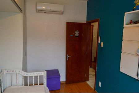 Casa de condomínio à venda com 240m², 3 quartos e 2 vagasQuarto 2