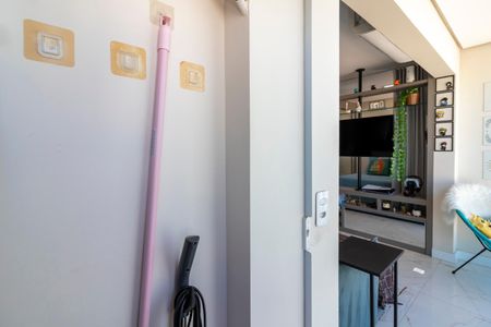 Apartamento à venda com 38m², 1 quarto e 1 vaga Apartamento à venda com 38m², 1 quarto e 1 vagaÁrea de Serviço
