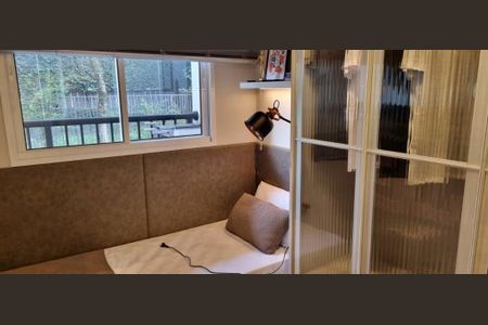 Apartamento à venda com 32m², 1 quarto e 1 vaga