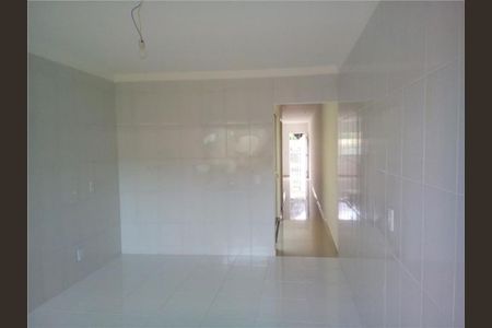Casa à venda com 176m², 3 quartos e 6 vagas