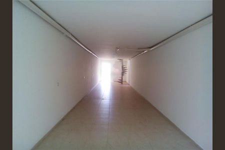 Casa à venda com 176m², 3 quartos e 6 vagas