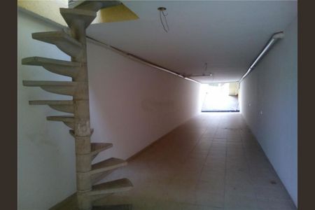 Casa à venda com 176m², 3 quartos e 6 vagas