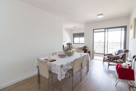 Sala de apartamento para alugar com 2 quartos, 69m² em Vila Sonia, São Paulo
