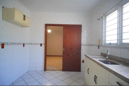 Casa para alugar com 206m², 4 quartos e 4 vagasCozinha