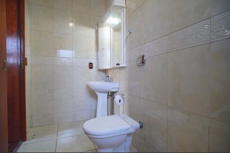 Casa para alugar com 206m², 4 quartos e 4 vagasBanheiro da Suíte 1