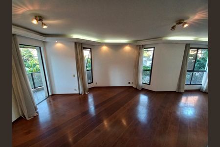 Apartamento à venda com 158m², 4 quartos e 2 vagasFoto 02