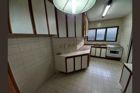 Apartamento à venda com 158m², 4 quartos e 2 vagasFoto 14