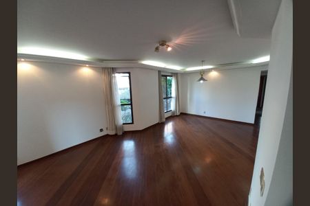 Apartamento à venda com 158m², 4 quartos e 2 vagasFoto 01