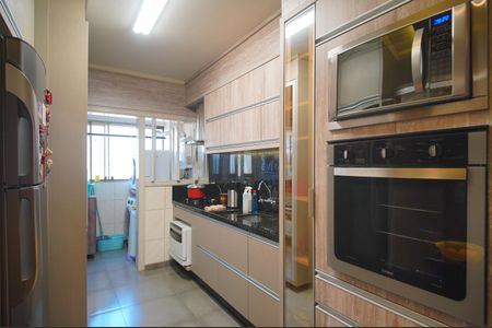 Apartamento à venda com 107m², 2 quartos e sem vagaCozinha