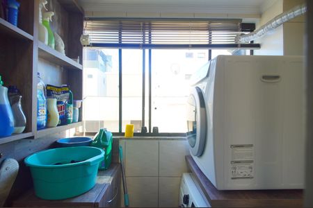 Apartamento à venda com 107m², 2 quartos e sem vagaÁrea de Serviço