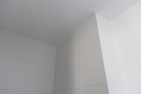 Apartamento à venda com 40m², 2 quartos e sem vaga Apartamento à venda com 40m², 2 quartos e sem vagaBanheiro