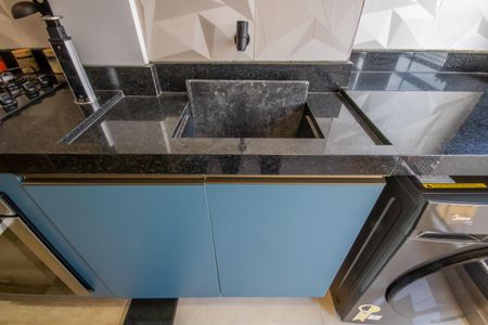 Apartamento à venda com 30m², 1 quarto e sem vaga Apartamento à venda com 30m², 1 quarto e sem vagaVaranda/ Área de Serviço