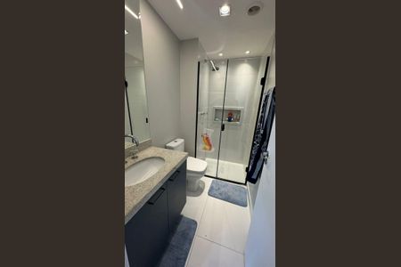 Apartamento à venda com 136m², 3 quartos e 2 vagas Apartamento à venda com 136m², 3 quartos e 2 vagasBanheiro 2