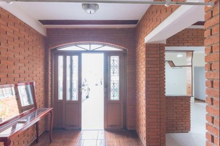 Casa à venda com 142m², 3 quartos e 5 vagasSala