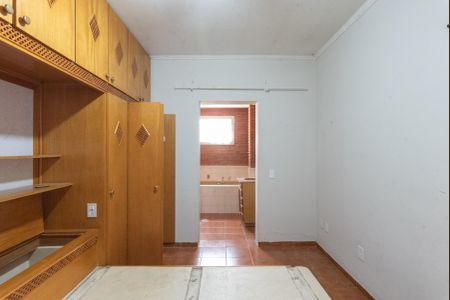 Casa à venda com 142m², 3 quartos e 5 vagasSuíte