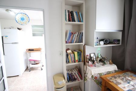 Casa à venda com 120m², 3 quartos e 2 vagasQuarto de Serviço