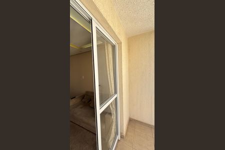 Apartamento à venda com 50m², 2 quartos e 1 vaga Apartamento à venda com 50m², 2 quartos e 1 vagaSala Varanda