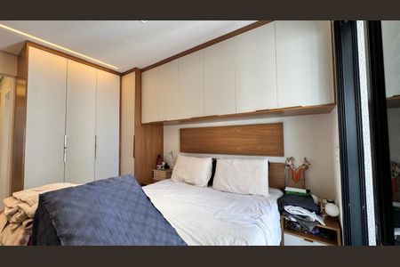 Apartamento à venda com 86m², 3 quartos e 2 vagas Apartamento à venda com 86m², 3 quartos e 2 vagasSuíte