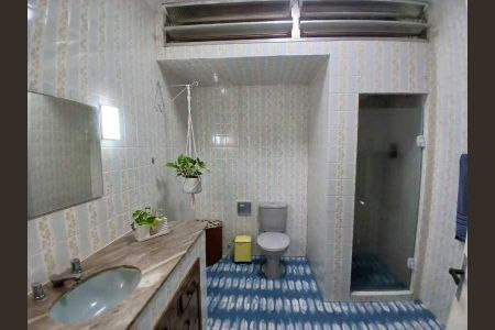Casa de condomínio à venda com 178m², 3 quartos e 1 vaga