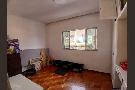Casa de condomínio à venda com 178m², 3 quartos e 1 vaga